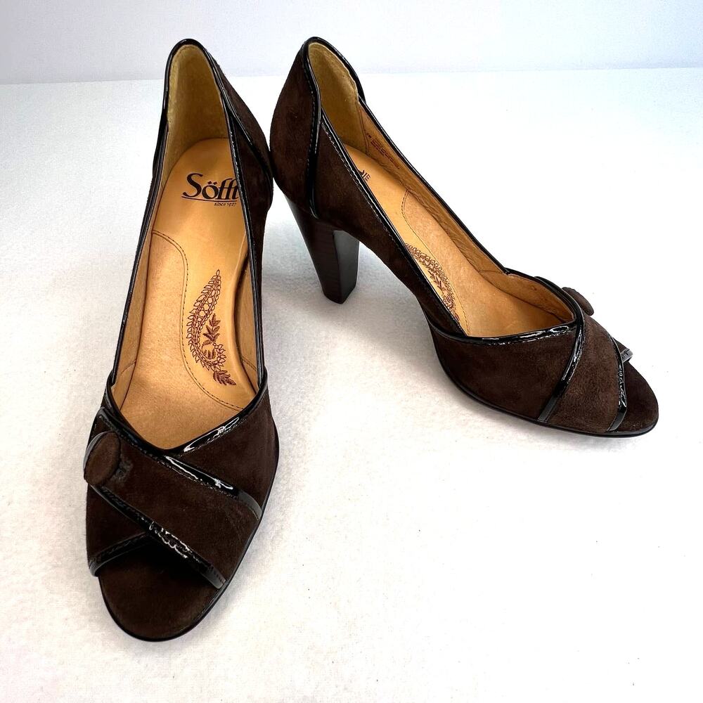 Sofft Womens Classic Pumps Size 7.5M Brown Suede Patent Leather Trim Peep Toe